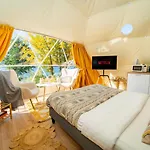 Glamp - Adults Only Glamping *