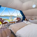 Glamping Glamp - Adults Only *